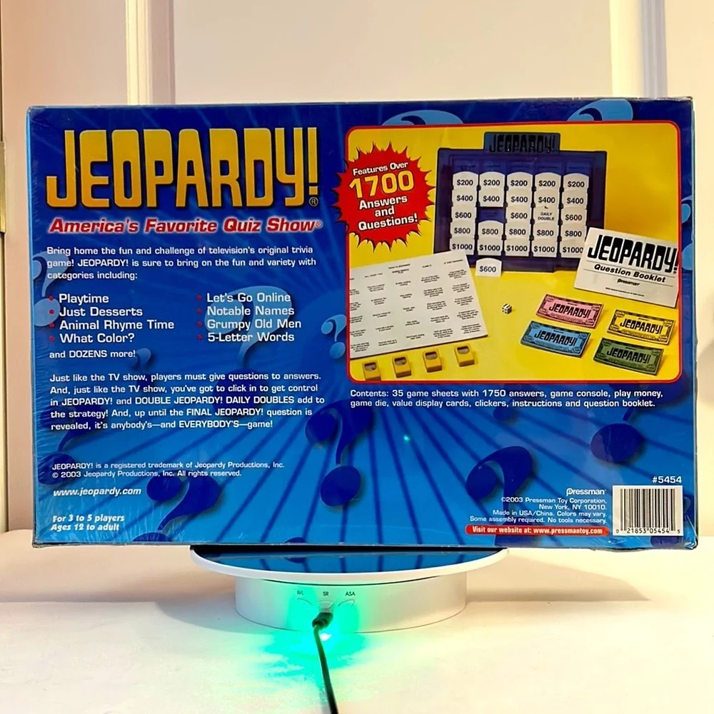 2003 NIB Jeopardy! America’s favorite quiz show! Board Game ages 12+